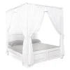 Cama con cortinas